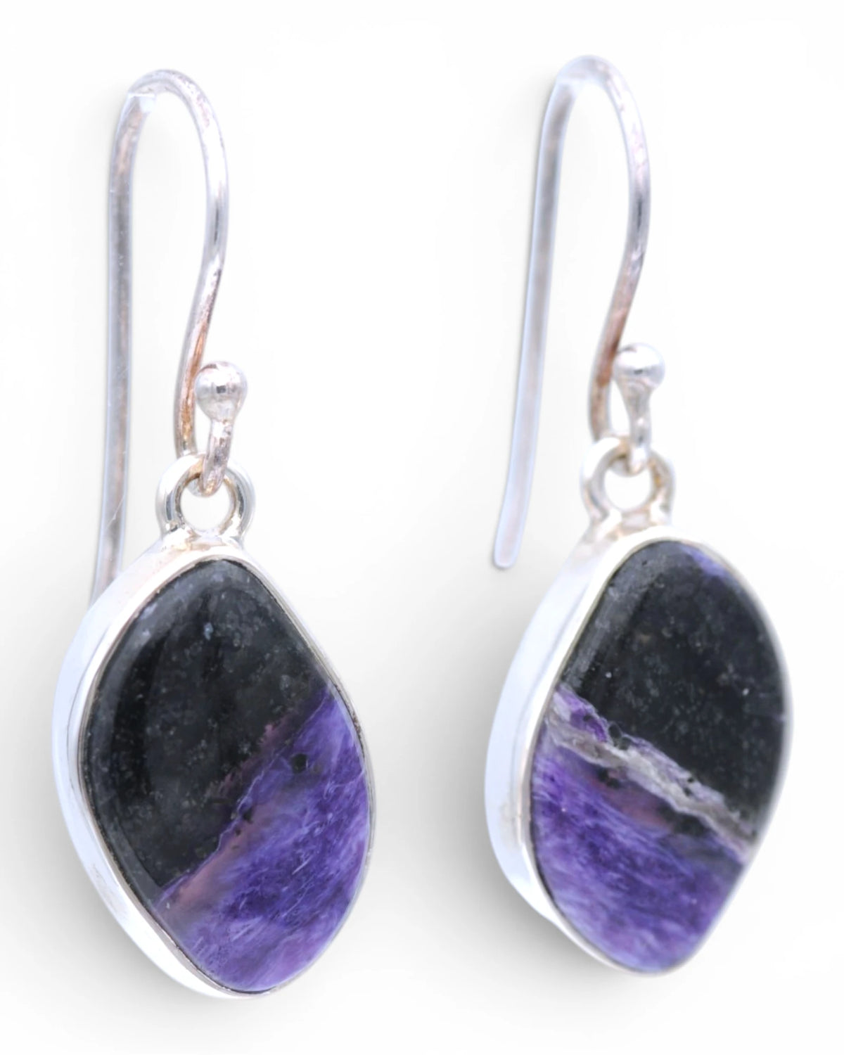 E0112 CHAROITE 02