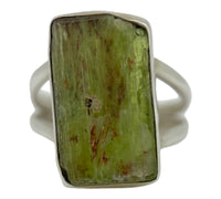 Green Kyanite Ring