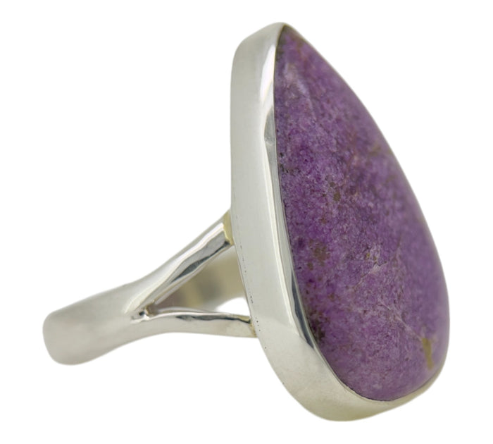 Stichtite Ring