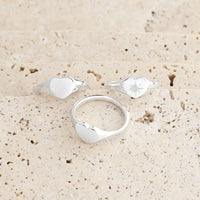 Amore Signet Ring